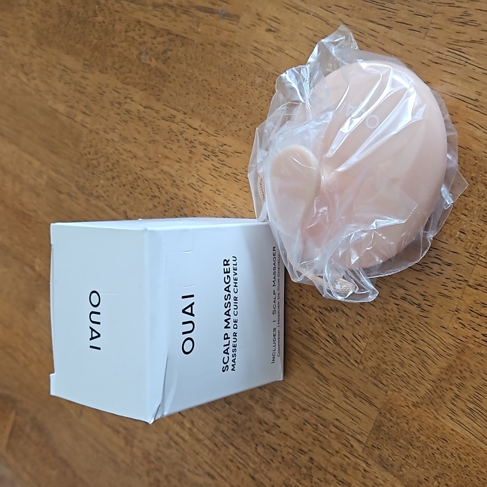 Ouai Scalp Massager